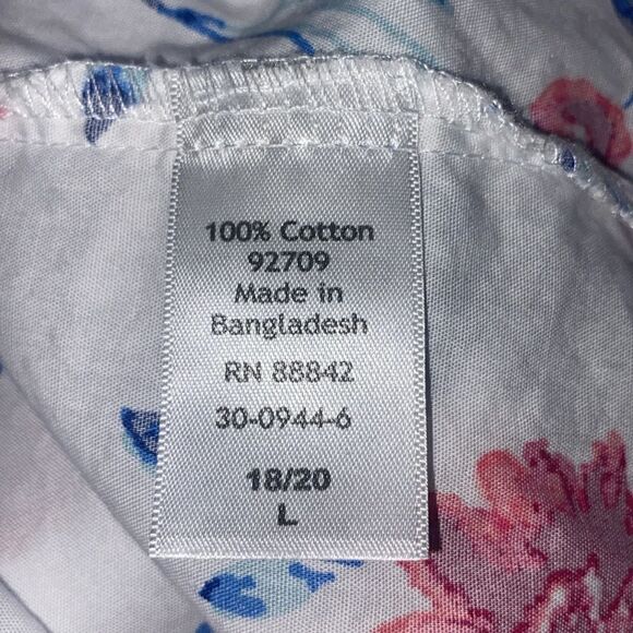 Woman Within Wm’s Sz 18/20 White Floral Pleated Front Collarless Button Shirt - Picture 5 of 5